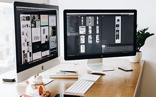 默契十足！梅西全程背对球门，随后脚后跟做球助攻苏亚雷斯